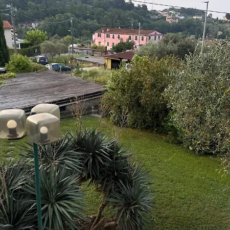 Apartment Villino Il Giardino Dei Vescovi *